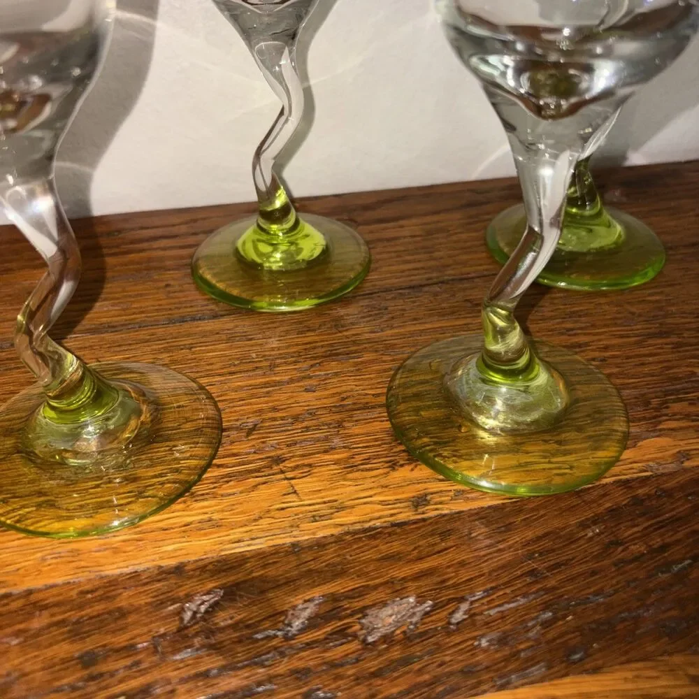 Vintage Libbey zig zag margarita glasses HAND BLOWN 10 Oz GREEN WAVE STEM 7